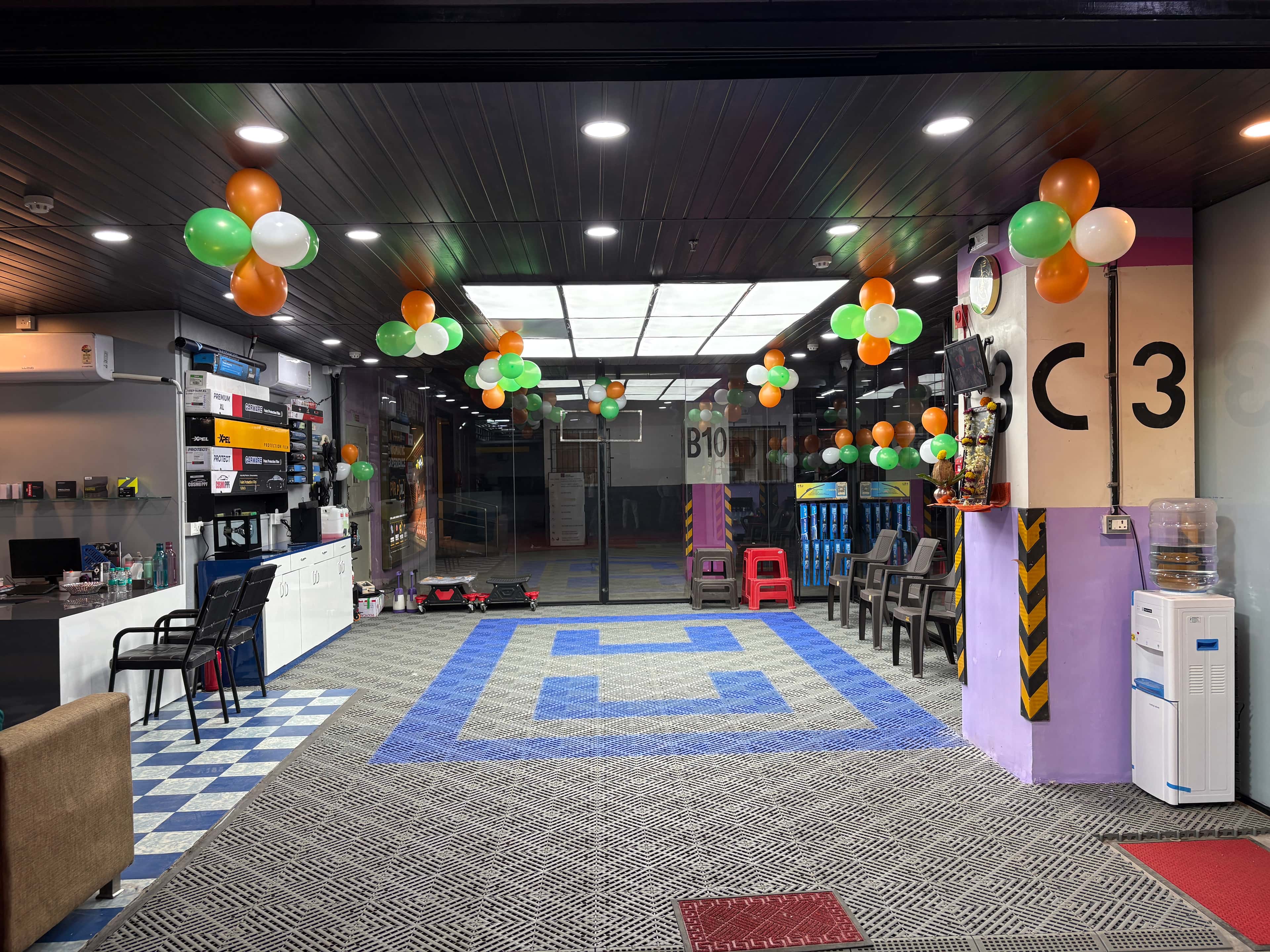 Reception & Display Area